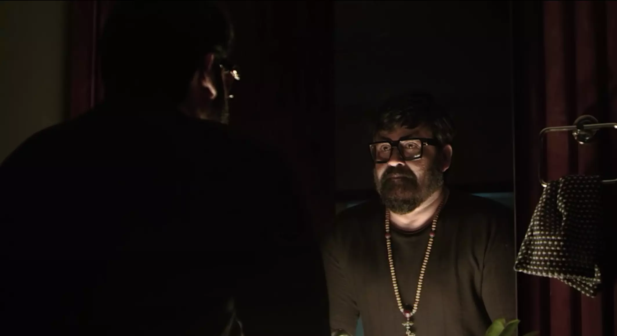 യഥാർഥ നായകൻമാർ എപ്പോഴും തനിച്ച്, എലോൺ ഡയലോഗ് ടീസർ യഥാർഥ നായകൻമാർ എപ്പോഴും തനിച്ച്, എലോൺ ഡയലോഗ് ടീസർ