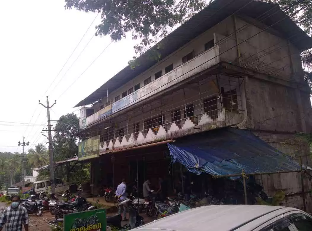 അസൗകര്യങ്ങൾക്ക് നടുവിൽ പെരുവണ്ണാമൂഴി പൊലീസ് സ്റ്റേഷൻ