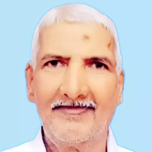 നാ​രാ​യ​ണ​ൻ