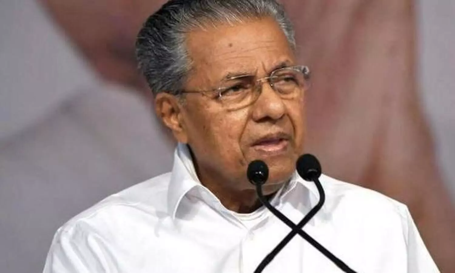 pinarayi vijayan v d savarkkar sangh parivar mahatma gandhi
