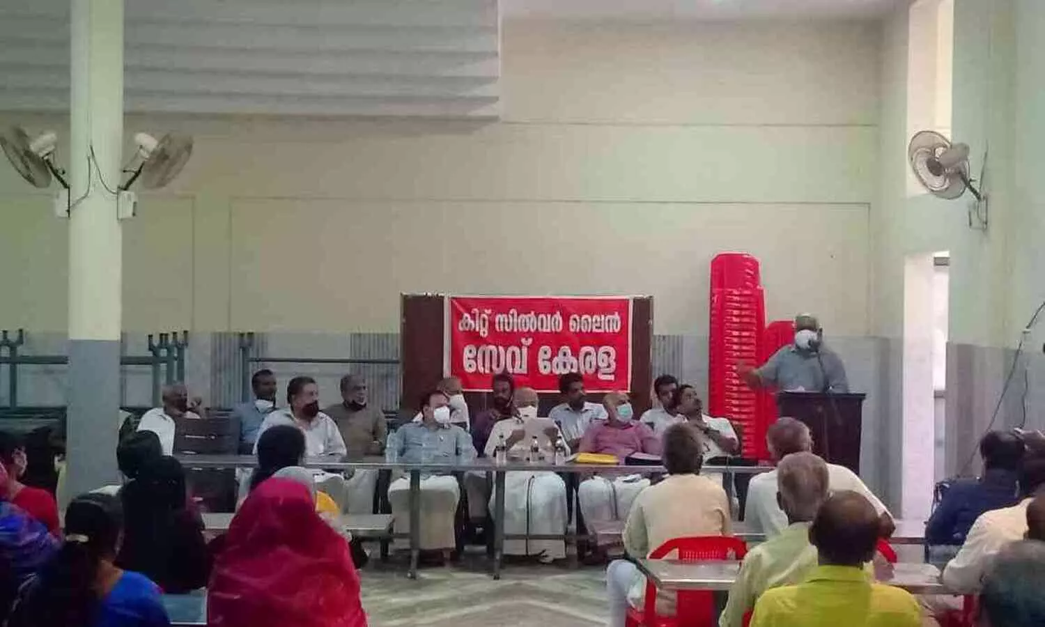 കെ റെയിൽ ഇരകളുടെ സമരത്തിന് ജനപ്രതിനിധികളുടെ പിന്തുണ