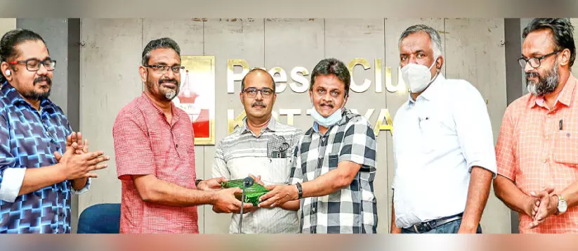 Benyamin was given a reception