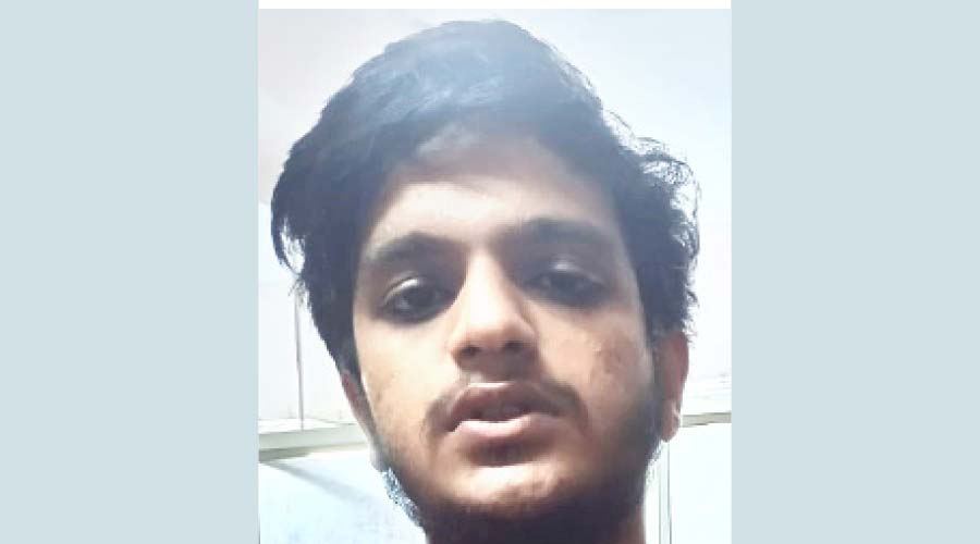 ബംഗളൂരുവിൽനിന്ന് തപാൽ വഴി മയക്കുമരുന്ന്: യുവാവ് അറസ്റ്റിൽ ബംഗളൂരുവിൽനിന്ന് തപാൽ വഴി മയക്കുമരുന്ന്: യുവാവ് അറസ്റ്റിൽ