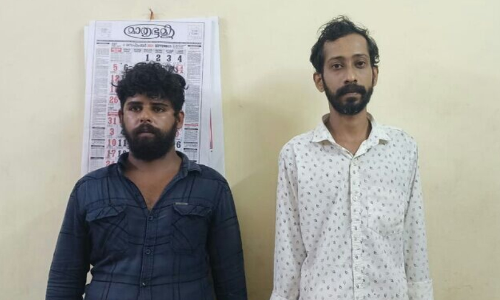 ബൈക്കിലെത്തി 75 കാരിയുടെ രണ്ടര പവൻ മാല കവർന്ന രണ്ടുപേർ അറസ്റ്റിൽ