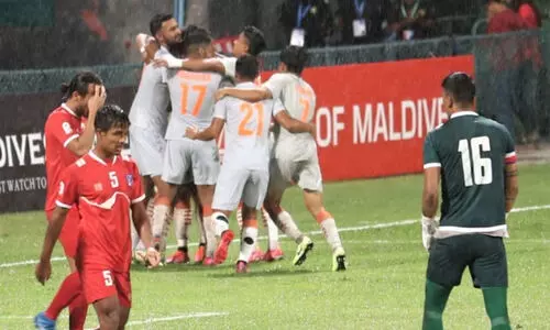 നേപ്പാളിനെ തകർത്തു; സാഫ്​ ഫുട്​ബാൾ കിരീടം ഇന്ത്യക്ക്​