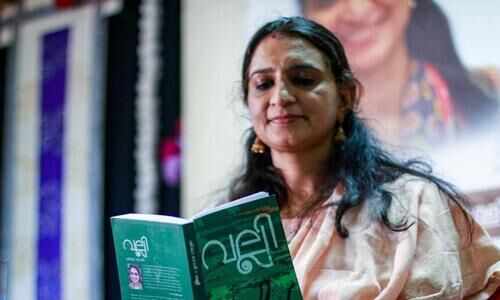 ഖത്തറിൻെറ എഴുത്തുകാരിയെ തേടി ചെറുകാട്​ പുരസ്​കാരം