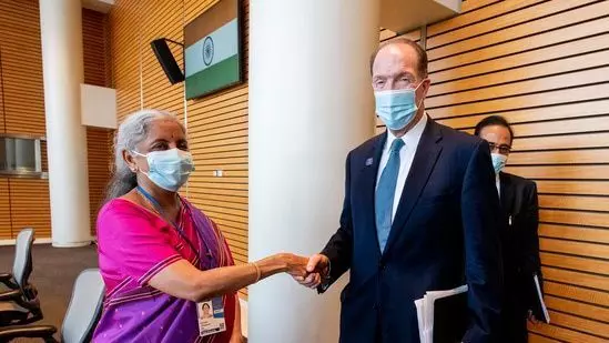 കോവിഡ് വാക്സിനേഷൻ കാമ്പയിൻ; ഇന്ത്യയെ അഭിനന്ദിച്ച് ലോകബാങ്ക് കോവിഡ് വാക്സിനേഷൻ കാമ്പയിൻ; ഇന്ത്യയെ അഭിനന്ദിച്ച് ലോകബാങ്ക്