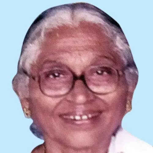 സു​ഭ​ദ്ര അ​മ്മ