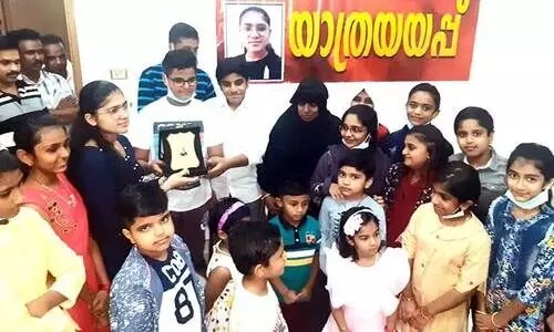 ദി​യ മ​റി​യ ആ​ൻ​റ​ണി​ക്ക് യാ​ത്ര​യ​യ​പ്പ്