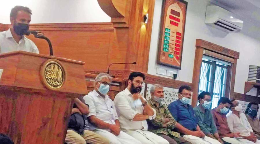 പി.കെ.സി. ഷൈജലിെൻറ വിയോഗത്തിൽ പാറക്കടവ് പി.കെ.സി. ഷൈജലിെൻറ വിയോഗത്തിൽ പാറക്കടവ്