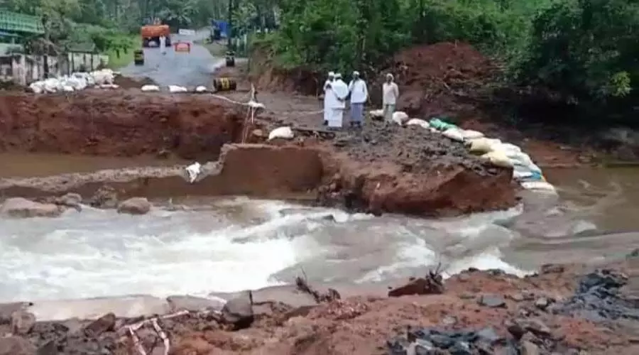 പോത്താങ്കണ്ടം താൽകാലിക ബണ്ട് ഒലിച്ചുപോയി പോത്താങ്കണ്ടം താൽകാലിക ബണ്ട് ഒലിച്ചുപോയി