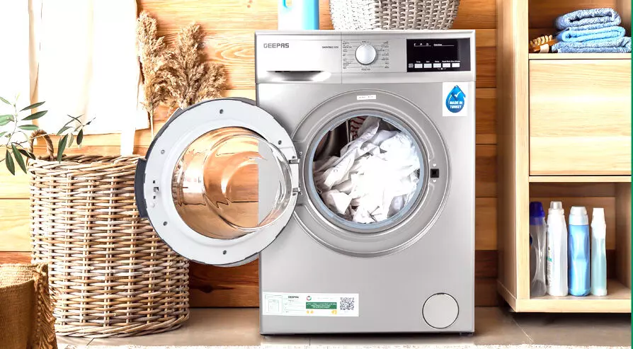 ബി​ഗ് സൈ​സ് വാ​ഷി​ങ്​ മെ​ഷീ​നു​മാ​യി ജീ​പാ​സ്