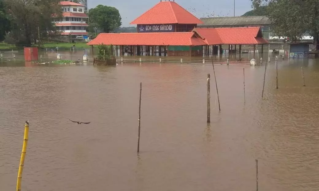 aluva heavy rain aluva heavy rain