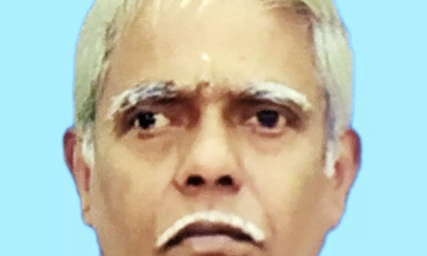 മ​ക​ളു​ടെ സം​സ്കാ​ര​ത്തി​നി​ടെ  പി​താ​വ്​ കു​ഴ​ഞ്ഞു​വീ​ണു മ​രി​ച്ചു