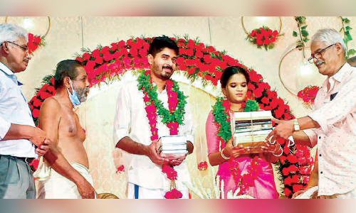 No Dowry Marriage by handing over books No Dowry Marriage by handing over books