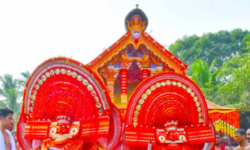 ഇന്ന് തുലാപ്പിറവി; ഉണരുമോ കളിയാട്ടക്കാലം?