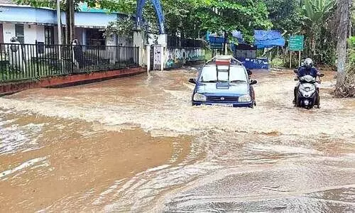 വാ​മ​ന​പു​രം നദീതീരത്ത് പ്രളയഭീതി; കുടുംബങ്ങളെ മാറ്റിപ്പാർപ്പിച്ചു