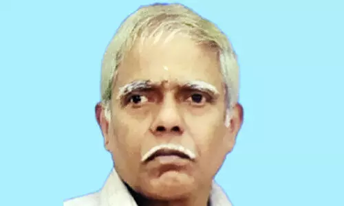 മ​ക​ളു​ടെ സം​സ്കാ​ര​ത്തി​നി​ടെ പി​താ​വ്​ കു​ഴ​ഞ്ഞു​വീ​ണു മ​രി​ച്ചു