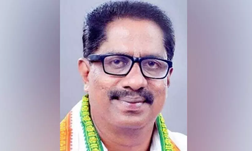 തൃശൂർ ഡി.സി.സി സെക്രട്ടറി എൻ.എസ് സരസൻ വീടിനകത്ത് മരിച്ച നിലയിൽ തൃശൂർ ഡി.സി.സി സെക്രട്ടറി എൻ.എസ് സരസൻ വീടിനകത്ത് മരിച്ച നിലയിൽ