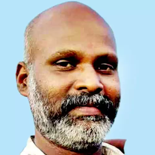 സു​മീ​ഷ്