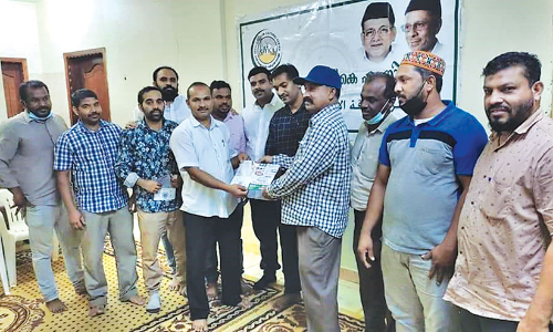 ഖു​റ​യാ​ത്ത് കെ.​എം.​സി.​സി സാ​മൂ​ഹി​ക സു​ര​ക്ഷ പ​ദ്ധ​തി ഉ​ദ്‌​ഘാ​ട​നം