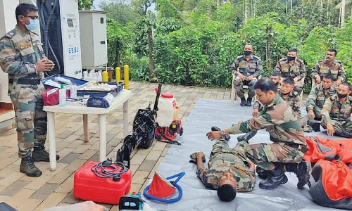 സു​ര​ക്ഷ മു​ന്നൊ​രു​ക്കം: സേ​നാം​ഗ​ങ്ങ​ൾ വി​വി​ധ പ്ര​ദേ​ശ​ങ്ങ​ള്‍ സ​ന്ദ​ര്‍ശി​ച്ചു