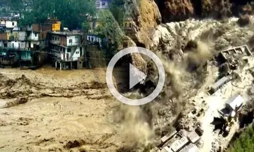 ഉത്തരാഖണ്ഡിലും പ്രളയം, നൈനിറ്റാളിൽ മേഘവിസ്ഫോടനം ഉത്തരാഖണ്ഡിലും പ്രളയം, നൈനിറ്റാളിൽ മേഘവിസ്ഫോടനം