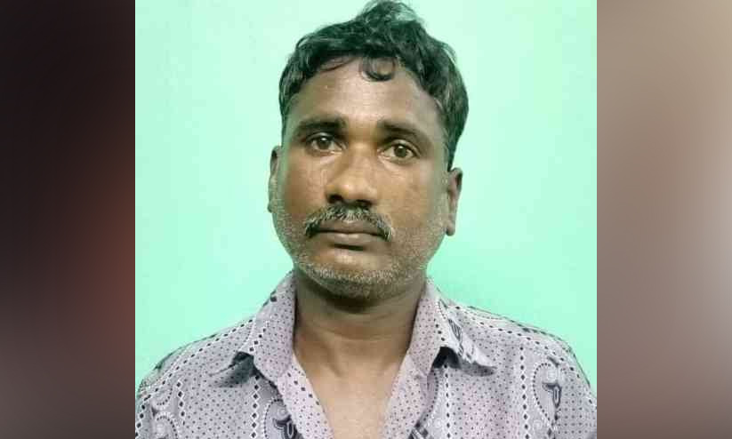 ഒറ്റക്ക് താമസിക്കുന്ന വനിത ഡോക്ടറുടെ വീട്ടിൽ കവർച്ച; മുഖ്യ സൂത്രധാരൻ രണ്ടു വർഷത്തിനു ശേഷം പിടിയിൽ ഒറ്റക്ക് താമസിക്കുന്ന വനിത ഡോക്ടറുടെ വീട്ടിൽ കവർച്ച; മുഖ്യ സൂത്രധാരൻ രണ്ടു വർഷത്തിനു ശേഷം പിടിയിൽ