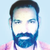 മധ്യവയസ്കൻ വീട്ടുമുറ്റത്ത് മരിച്ചനിലയിൽ മധ്യവയസ്കൻ വീട്ടുമുറ്റത്ത് മരിച്ചനിലയിൽ