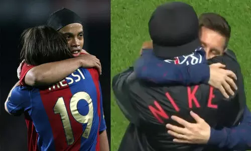 Lionel Messi- Hug-Ronaldinho