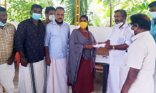 ജ​ന​ത ക​ൾ​ച​റ​ൽ സെൻറ​ർ കു​ടും​ബ​സ​ഹാ​യ   ഫ​ണ്ട്​ കൈ​മാ​റി