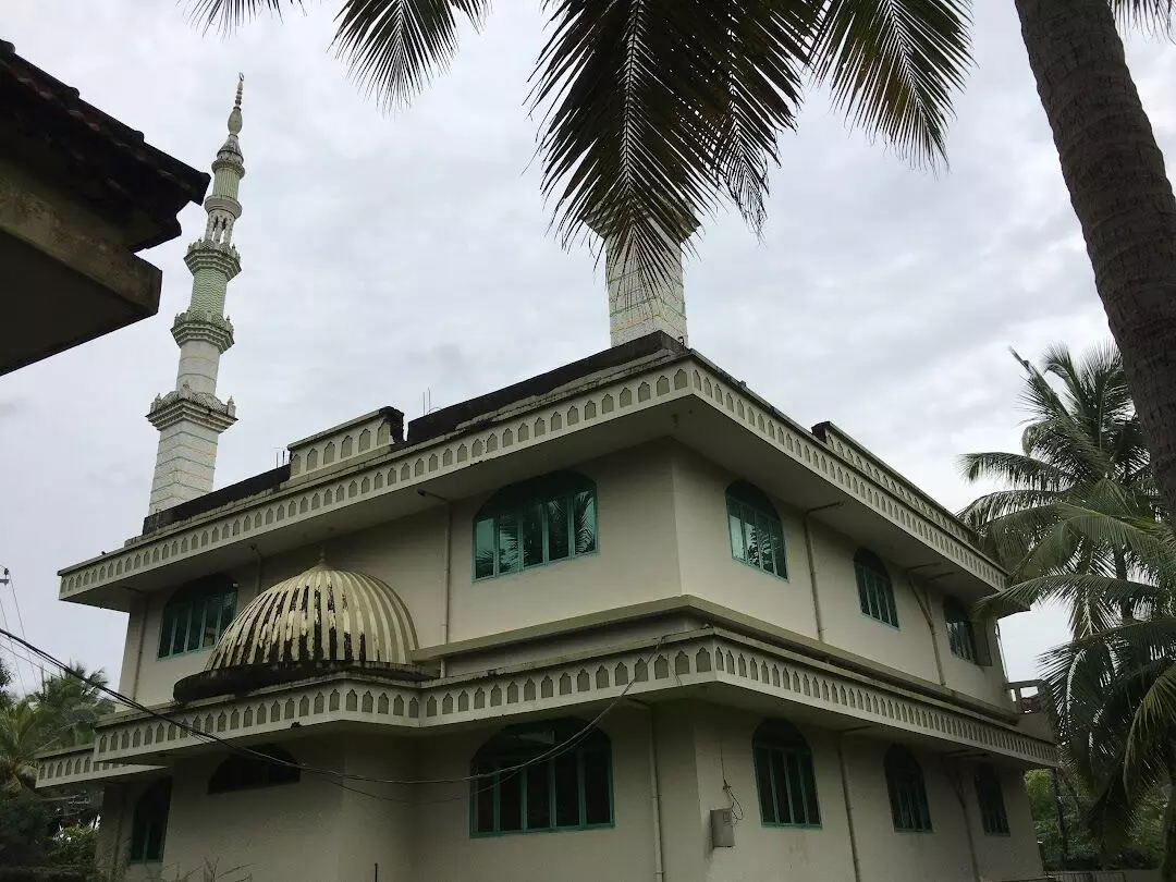 മറക്കില്ല, ബദരിയ പള്ളിക്ക് കുഞ്ഞാമനോടുള്ള കടപ്പാട് മറക്കില്ല, ബദരിയ പള്ളിക്ക് കുഞ്ഞാമനോടുള്ള കടപ്പാട്