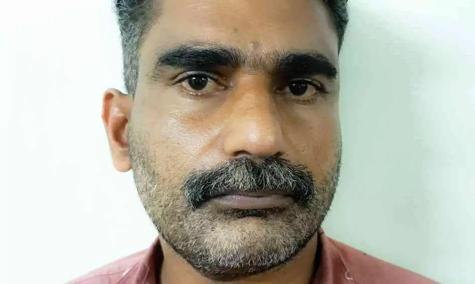 വാടകക്ക് വാഹനം എടുത്ത് മറിച്ചുവിൽക്കുന്ന സംഭവം; ഒരാൾ പിടിയിൽ വാടകക്ക് വാഹനം എടുത്ത് മറിച്ചുവിൽക്കുന്ന സംഭവം; ഒരാൾ പിടിയിൽ