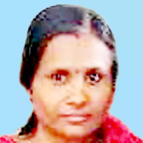 ഒാ​ട്ടോ​യി​ടി​ച്ച്​ പ​രി​ക്കേ​റ്റ യു​വ​തി മ​രി​ച്ചു