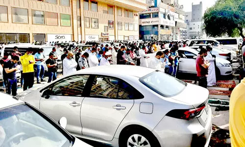 പ​ള്ളി​ക​ളി​ൽ സാ​മൂ​ഹി​ക അ​ക​ലം ഒ​ഴി​വാ​ക്കും