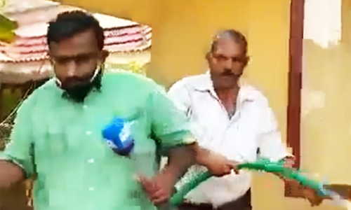 എന്ത്​ അപരാധമാണ്​ ആ റിപ്പോർട്ടർ ചെയ്​തത്​; ദുരന്തഭൂമിയിലെ മാധ്യമപ്രവർത്തനത്തെ കുറിച്ച്​ ഉള്ളുലക്കും കുറിപ്പ്​