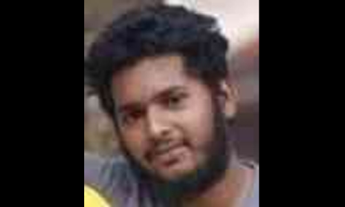 കർണാടകയിൽ കാർ അപകടത്തിൽ പാവറട്ടി സ്വദേശിയായ യുവാവ് മരിച്ചു