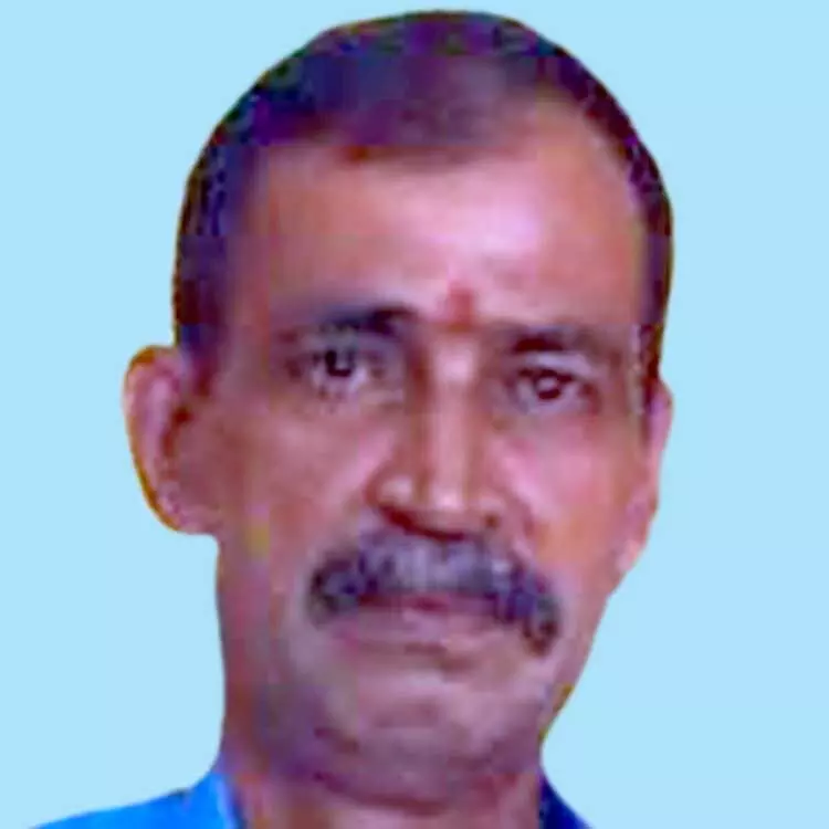 ഇലക്ട്രീഷൻ വീട്ടിൽ തൂങ്ങിമരിച്ച നിലയിൽ