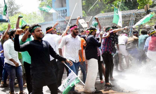 പ്ലസ്​ വൺ സീറ്റ്​: എം.എസ്​.എഫ്​ കലക്​ടറേറ്റ്​ മാർച്ചിൽ സംഘർഷം