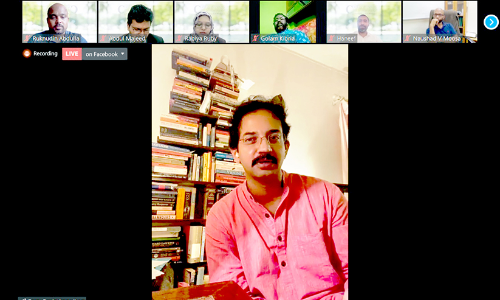 മീ​ഡി​യ​ക​ളു​ടെ വി​ശാ​ല ലോ​ക​ത്തെ അ​റി​യാ​തെ പോ​കു​ന്ന​ത് വ​ൻ ന​ഷ്​​ടം –പാ​രി ര​വീ​ന്ദ്ര​നാ​ഥ​ൻ