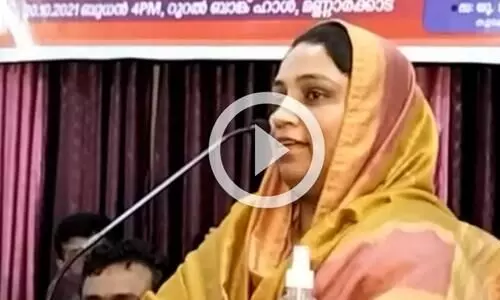 മണ്ണാർക്കാട്ടെ തങ്ങളാണ് പി.കെ ശശി; വൈറലായി ഷഹന കല്ലടിയുടെ പ്രസംഗം