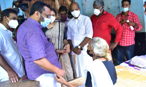 Aid for the flood-hit soon: Minister