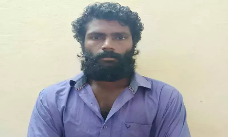 പ്രായപൂർത്തിയാകാത്ത പെൺകുട്ടിയെ പീഡിപ്പിച്ച് ഒളിവിൽ പോയയാൾ പിടിയിൽ