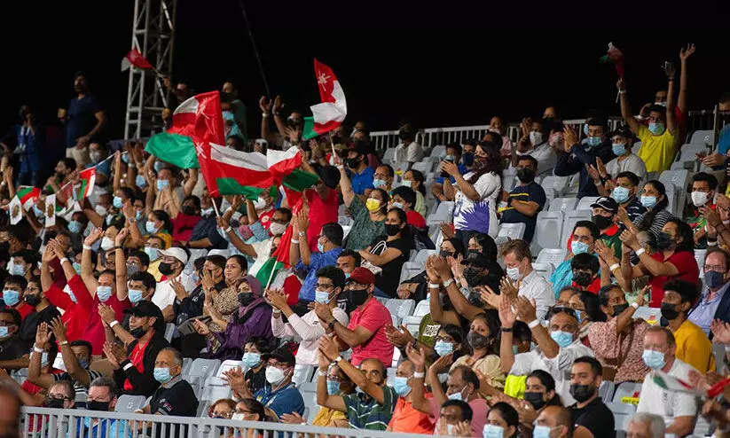 സൂപ്പർ 12 സ്വപ്​നം പൊലിഞ്ഞു; നിരാശയിൽ ആരാധകർ