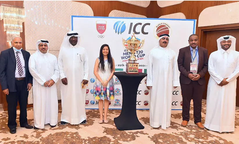 ഫുട്ബാളിെൻറ മണ്ണിൽ ക്രിക്കറ്റ് പൂരം ഫുട്ബാളിെൻറ മണ്ണിൽ ക്രിക്കറ്റ് പൂരം