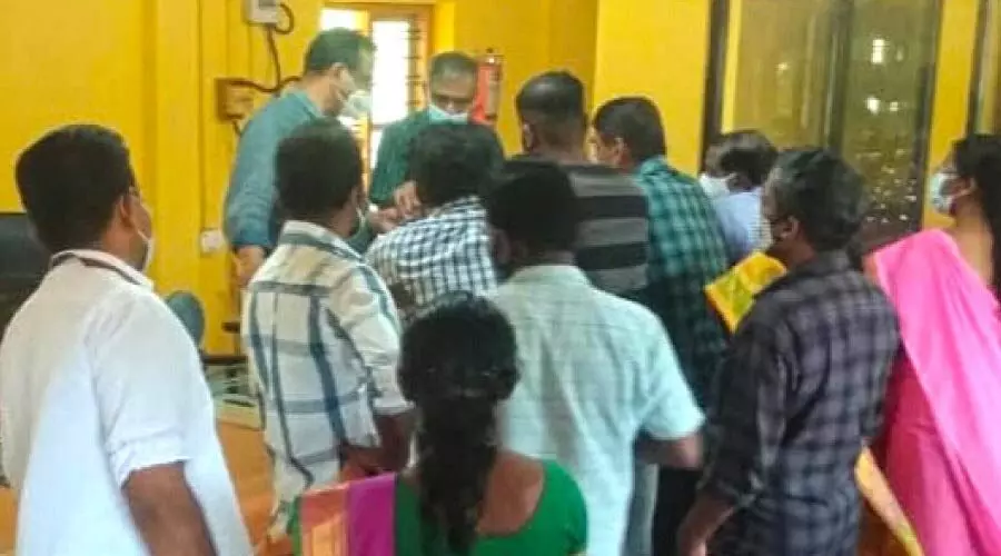 കേരള ബാങ്കിൽ മുക്കുപണ്ട പണയ തട്ടിപ്പ്​; അപ്രൈസറെ പിരിച്ചുവിട്ടു