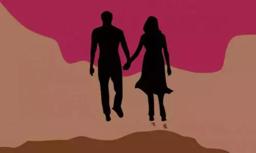 ഫേസ്ബുക്ക് സൗഹൃദം: 16കാരിയെ കാണാൻ മലപ്പുറത്തുനിന്ന് യുവാവ് ആലപ്പുഴയിലെത്തി ഫേസ്ബുക്ക് സൗഹൃദം: 16കാരിയെ കാണാൻ മലപ്പുറത്തുനിന്ന് യുവാവ് ആലപ്പുഴയിലെത്തി