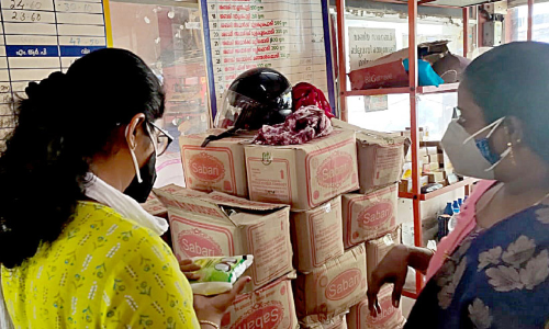 വെളിച്ചെണ്ണയിൽ മാ​യമെന്ന്​; മാവേലി സ്‌റ്റോറുകളില്‍ പരിശോധന