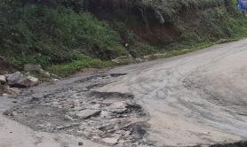 മണ്ണിടിച്ചിൽ ഭീഷണി; ദുരിതം പേറി ചേനമല നിവാസികൾ