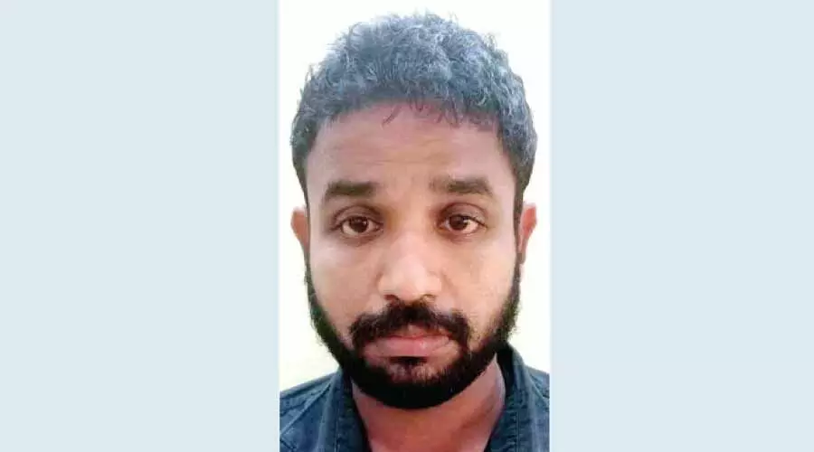 സഹായിക്കാൻ എത്തി യുവാവിനെ വെട്ടിയ കേസിൽ പ്രതി അറസ്റ്റിൽ സഹായിക്കാൻ എത്തി യുവാവിനെ വെട്ടിയ കേസിൽ പ്രതി അറസ്റ്റിൽ